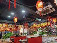 大堂-胡家地锅鸡地锅鱼(金家渡店)