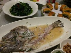 -骏莱海鲜鱼港(五角场店)