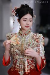 -LOVINA洛维娜婚纱礼服