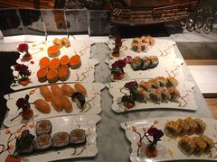 -雍和会海鲜姿造自助(湖东路店)