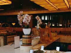 -东西风牛排馆周末烧烤自助(首都机场希尔顿店)
