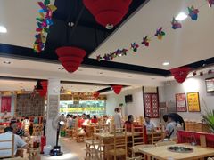 大堂-袁记串串香(人民公园店)