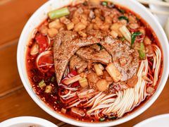 -李与白包子铺(桐梓林店)