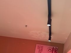 -何师傅美蛙鱼头(汉街店)
