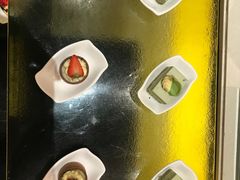 -上海浦东假日酒店逸庭咖啡厅