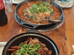 -重庆鸡公煲·青锅花椒鱼(牡丹江路店)