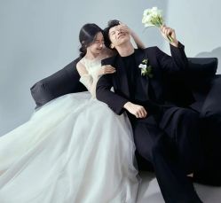 -城市花园婚纱摄影