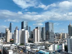 -DJI大疆(深圳华强北曼哈授权体验店)