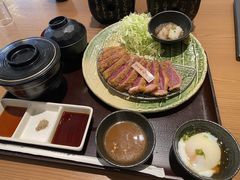 -牛カツ京都勝牛(河原町蛸薬師店)