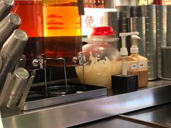 -成都你六姐·牛肉冒菜(信泰中心商场店)