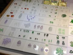 -源胜陶瓷玉石工艺街(康王中路)