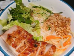 -美奈小馆·越南料理(中航城君尚购物中心店)