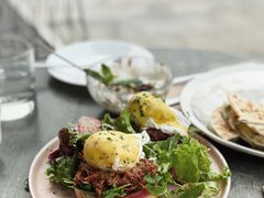 疯狂手撕牛肉班尼迪克蛋-The Rug Cafe(王府中环店)