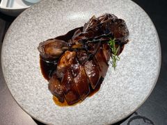 老头儿卤鸭（半只）-老头儿油爆虾·1987杭州烟火味(湖滨银泰in77D区店)