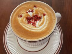 草莓奶油甜酒拿铁-dokidoki