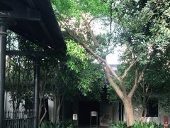 -上海市龙华烈士陵园