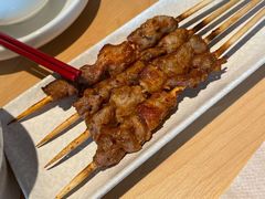 呼伦贝尔羊肉串-大师兄·西北小馆(金湾华发商都店)