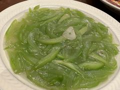 -肆海小川菜酒馆Wine Bistro (青年路店)