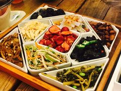 九珍盒-五观堂素食(新华路店)