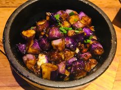 石锅黑椒焗茄子-涌上外婆桥(海宁银泰城店)