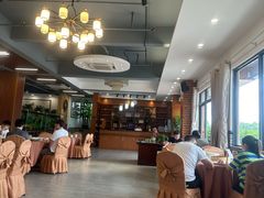 -华庭食府(光明店)