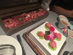 -左庭右院鲜牛肉火锅黑金店(陆家嘴中心店)