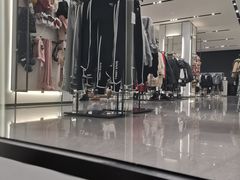 -ZARA(熙地港店)