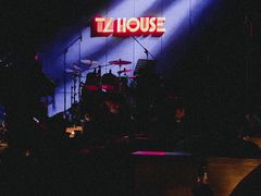 -TZ House音乐现场(茅台店)