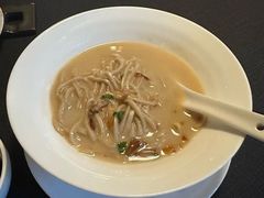 胶东炝锅面-鲁采LU STYLE(新天地店)