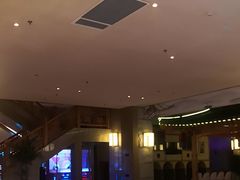 -菲拉拉漫温泉(东环路店)