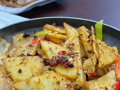 干锅土豆片-东北风味思缘食府(对湖路店)