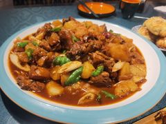 -乡村馕坑肉·烧烤·新疆菜·本地人更爱吃(阿勒泰首店)
