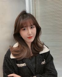 -东秀护肤造型