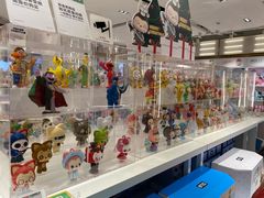 -泡泡玛特POPMART(国金街店)