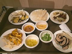 -天宜隆蘑菇宴火锅(石景山旗舰店)