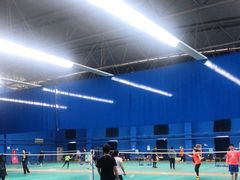 -中地华冠羽毛球俱乐部