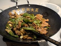 -费大厨辣椒炒肉(黄兴中心广场店)