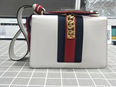 -IRENCE伊琳丝奢侈品皮具护理(二手鉴定世界广场店)