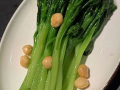 -八府香鸭·啫啫煲(华山路店)