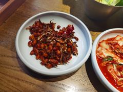 鱼干花生米-泥炉烧肉师(新街口金銮巷店)