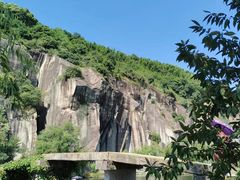 -绍兴东湖风景区