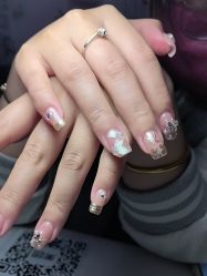 -星辰·新中式美甲美睫工作室
