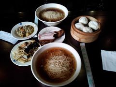 蟹粉、素交&nbsp;焖肉、爆鱼……面&汤包-朱鸿兴面馆(镇湖店)