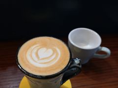 -Be Lived Cafe比例咖啡(摩天轮店)