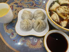 -笑来喜馄饨小笼工坊(通扬路店)