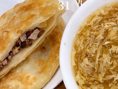 -李连贵熏肉大饼(沈阳站店)