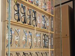 -博士眼镜(东莞明丰广场店)