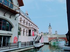 -LENBACH兰巴赫西餐啤酒坊(大连东港店)