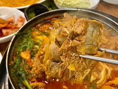 -喇喇排骨火锅·传统韩式脊骨汤(望京西园总店)