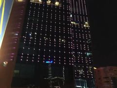 -上海龙之梦万丽酒店